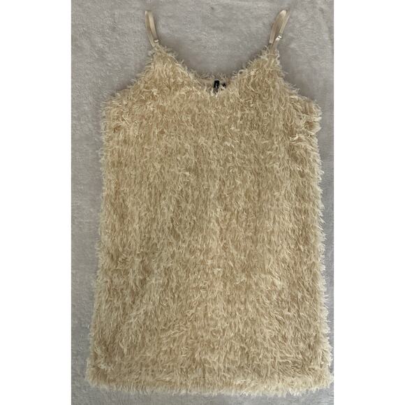 Womens Feathered Cocktail Mini Party Dress Size XL Cream Romantic Feminine NWT - Picture 1 of 7